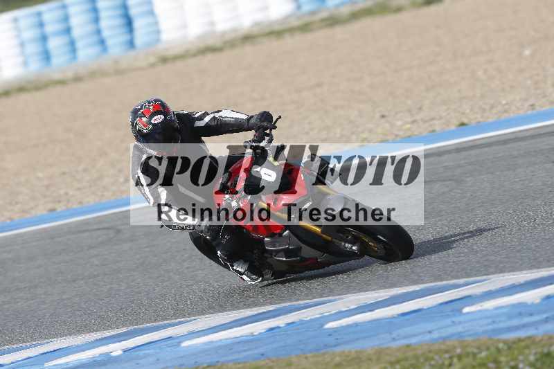 /Archiv-2024/02 29.01.-02.02.2024 Moto Center Thun Jerez/Gruppe gruen-green/6